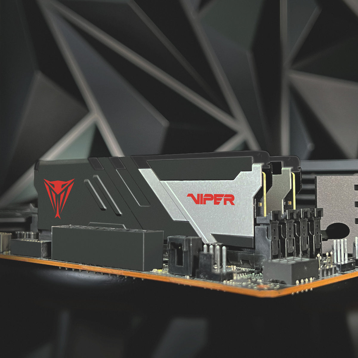 Patriot Viper Venom series DDR5 SDRAM 16GB 3000MHz CL30 On-die ECC DIMM 288-PIN