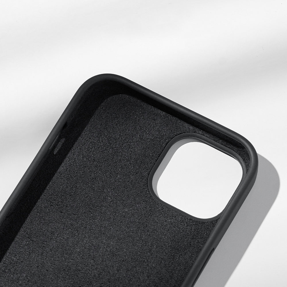 Ugreen LP626 Silky Silicone Protective Case Rubber Flexible Silicone Phone Case til iPhone 14 Plus Sort (90920)