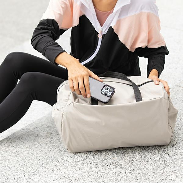 Uniq Air Fender fodtøj til iPhone 14 Pro - grå