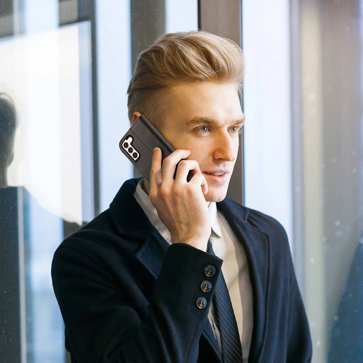 Dux Ducis Hivo case Samsung Galaxy S23+ flip case wallet stand RFID blocker black