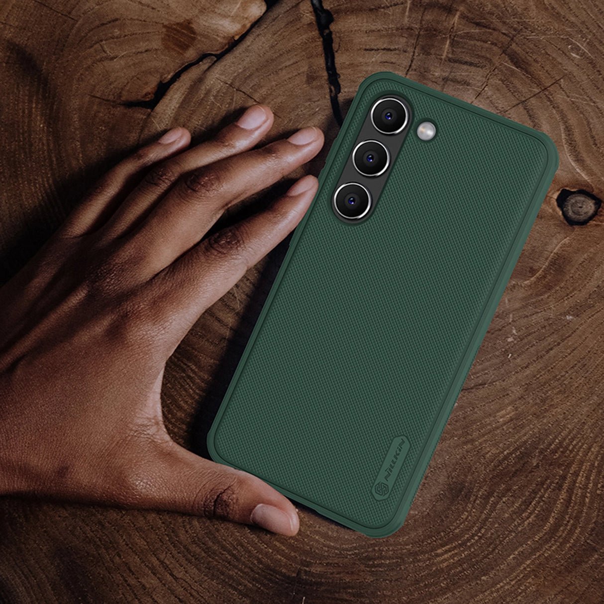 Nillkin Super Frosted Shield Pro-kasse til Samsung Galaxy S23+ pansret cover + telefonstativ rød