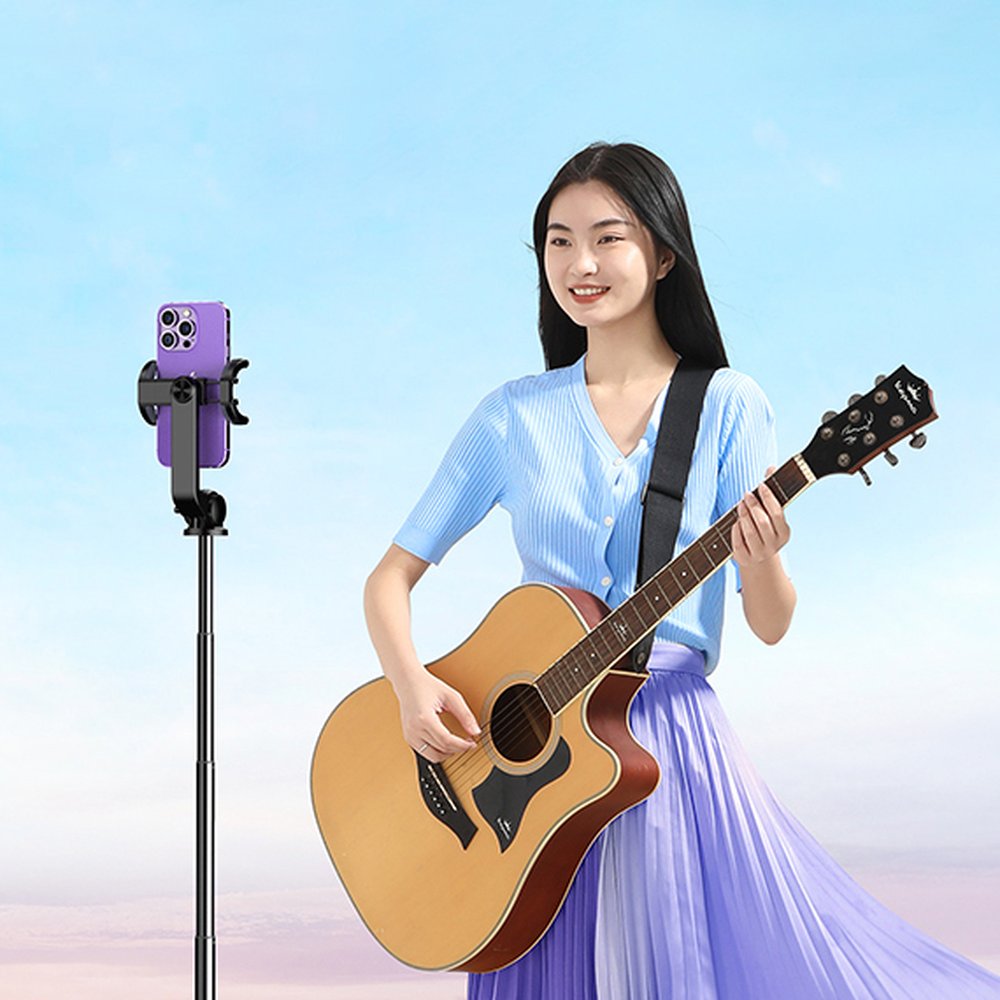 Selfie stick Ugreen LP586 teleskopisk stativ med Bluetooth fjernbetjening 1,5 m - sort