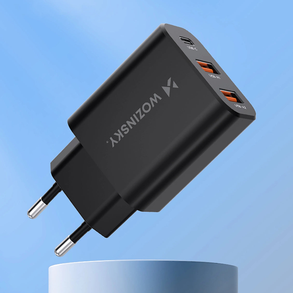 Wozinsky CWCUCB 30W USB-C / 2 x USB-A Wall Charger - sort