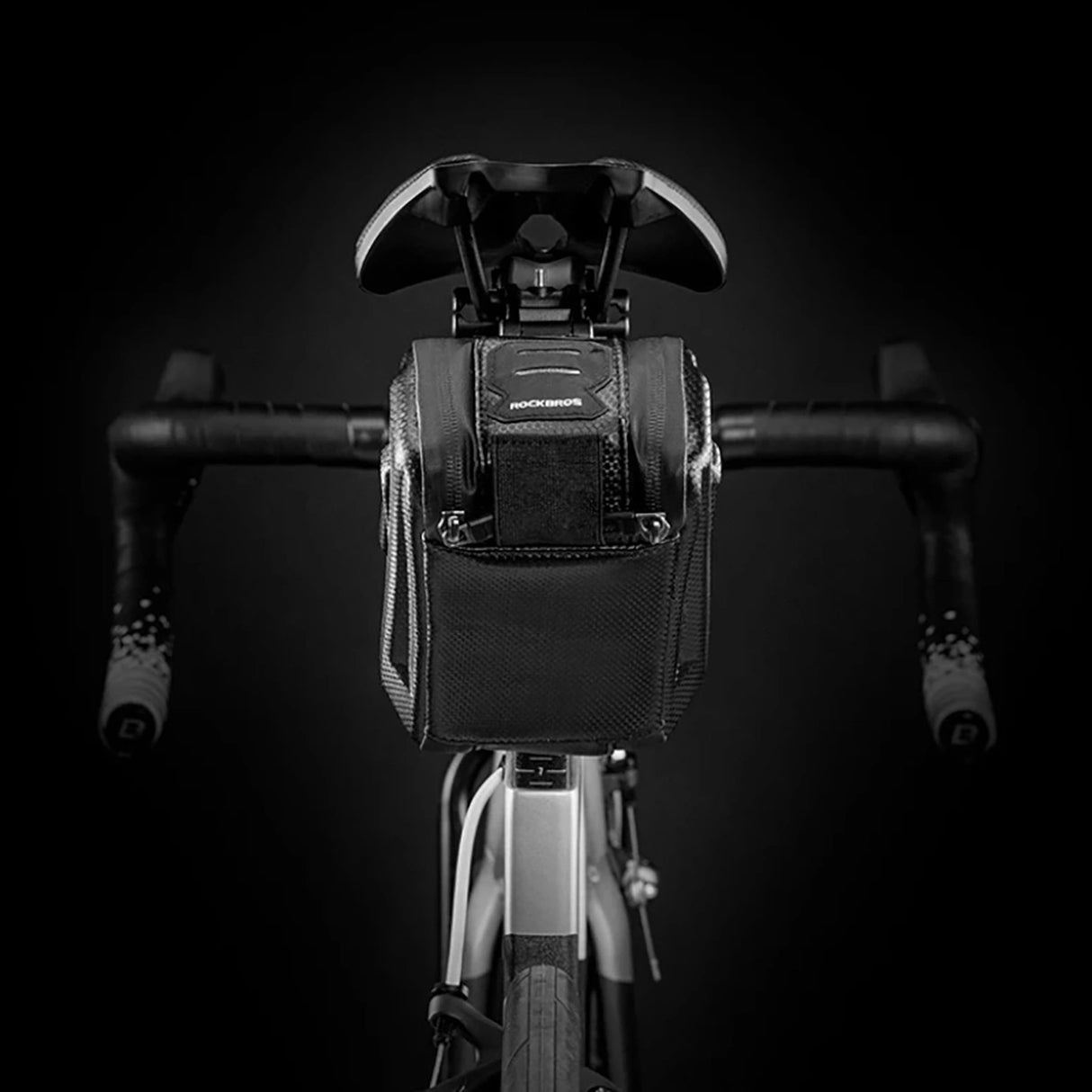 Rockbros B69 cykel sadel taske 1,8 l med let frigivende system - sort