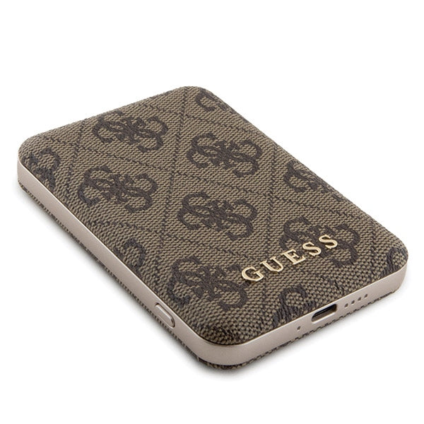 Guess 4G Metal Logo-kasset til iPhone 15 Pro + 5000mAh MagSafe powerbank - brun