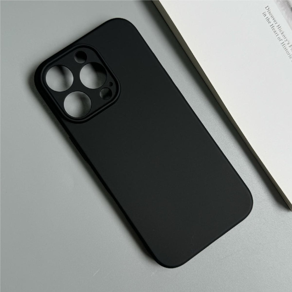 Soft Case til iPhone 16 Pro - sort