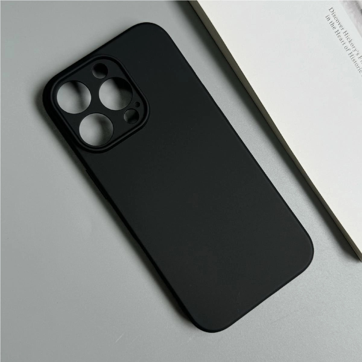 Soft Case til iPhone 16 Pro - sort