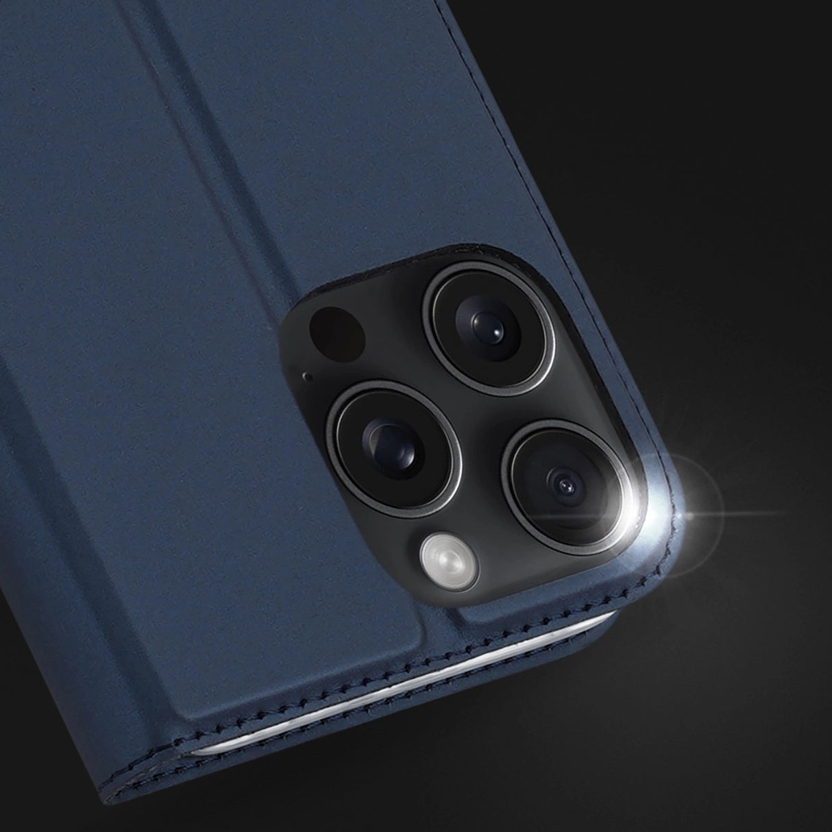 Dux Ducis Skin Pro iPhone 16 Pro Max Case with Flip and Card Slot - Blue