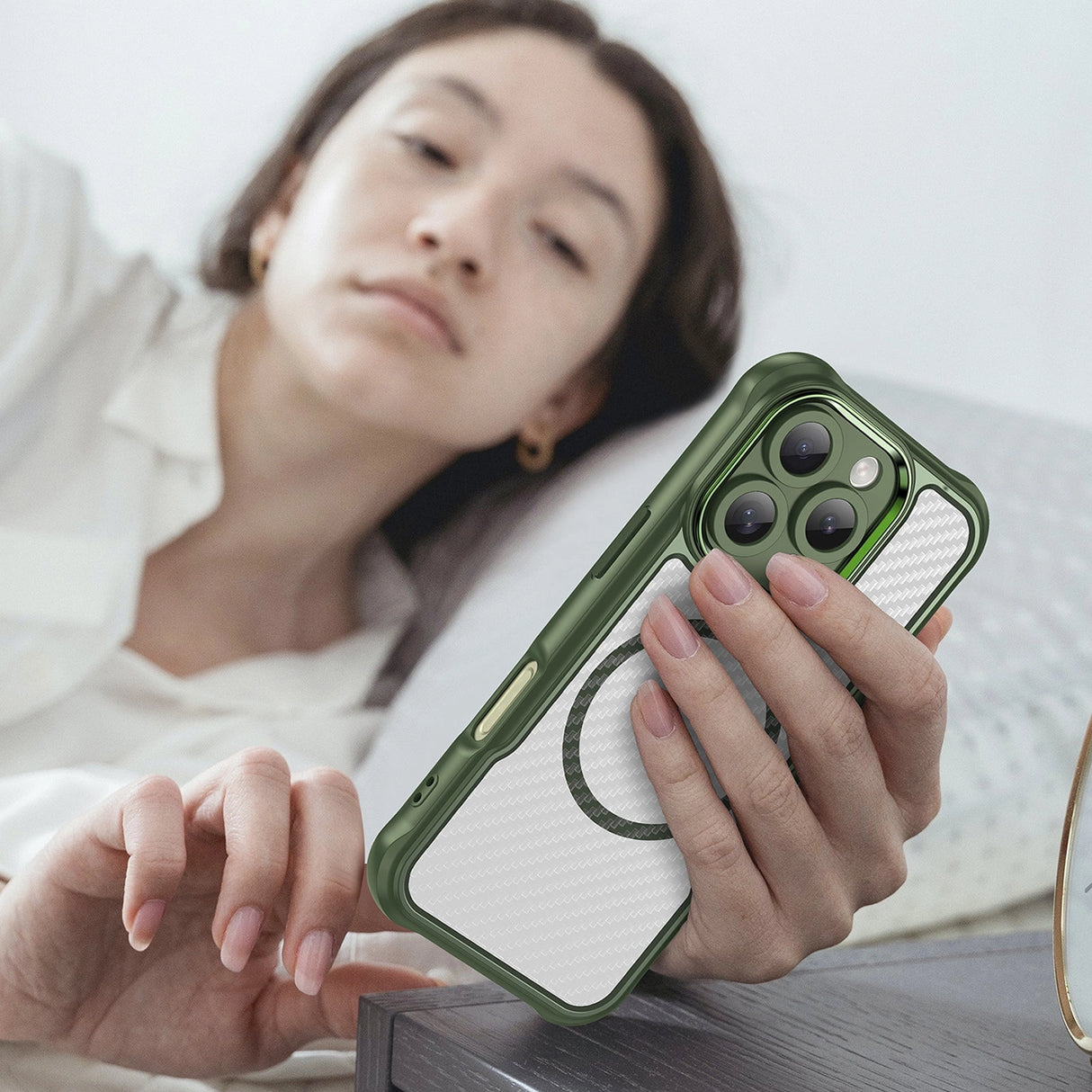 Ledende serie MagSafe Silicone Case til iPhone 16 Pro Max - Grøn