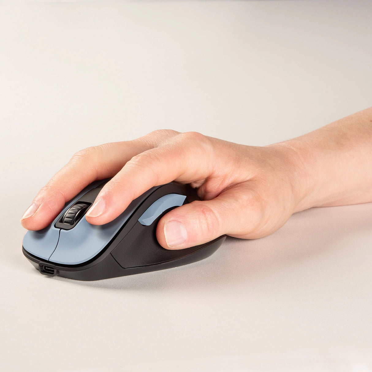 Hama MW-500 V2 trådløs mus med genopladeligt batteri - lysblå