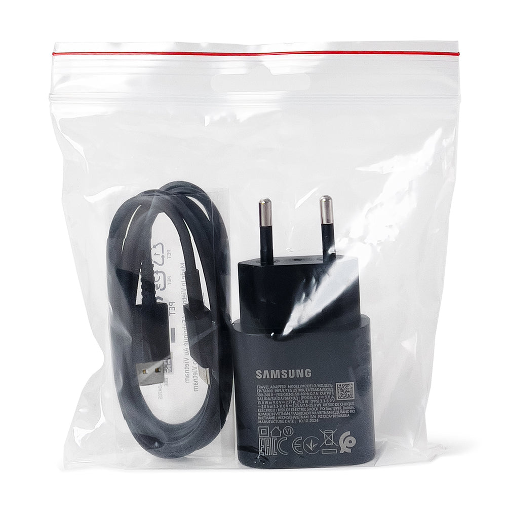 Samsung EP-TA200EBE USB-A 15W vægoplader med EP-DR140ABE USB-A - USB-C kabel (OOB Bulk - udskiftningsemballage) - sort