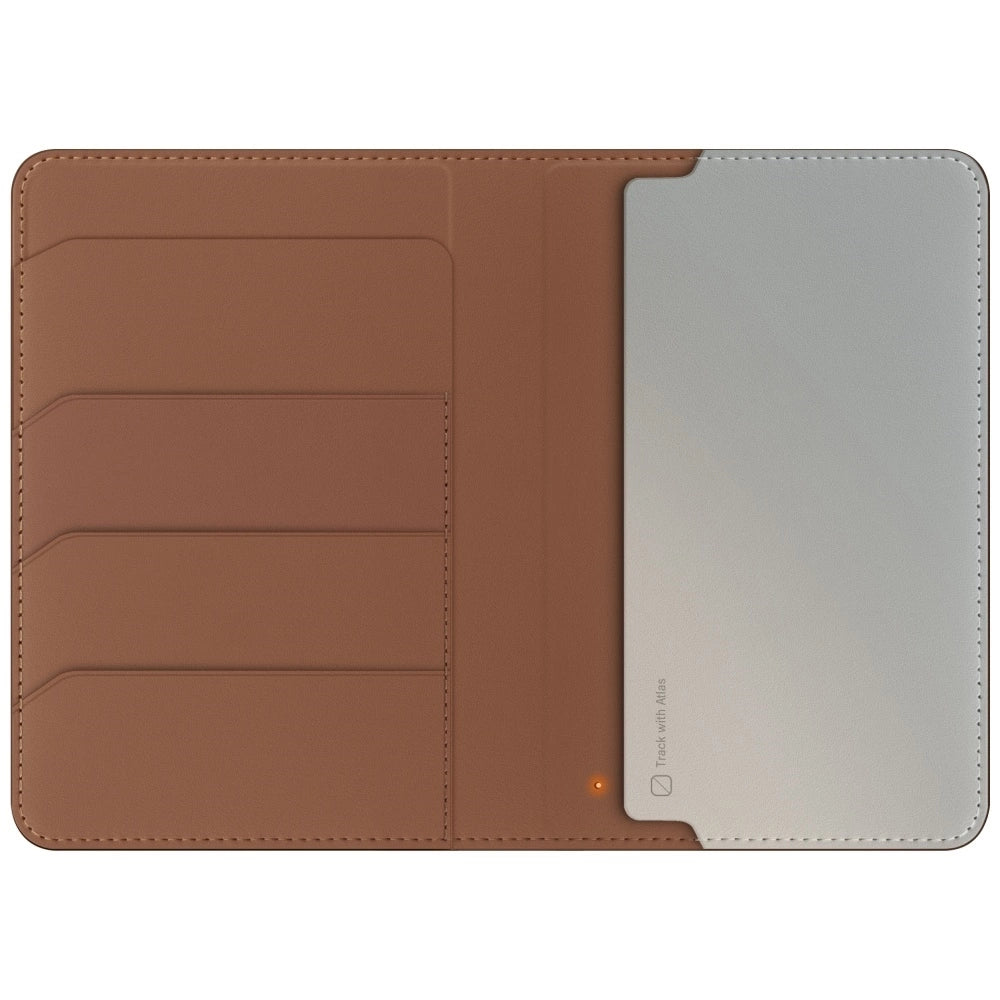 Uniq Belmont Passport Case med Apple Find My RFID Blocking Caramel Beige