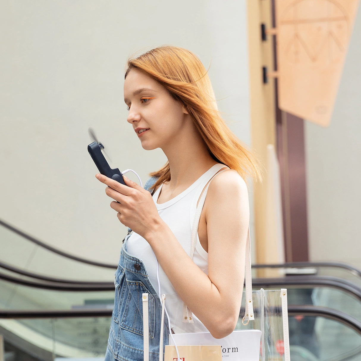 Jisulife håndholdt ventilator Life8 Mini bærbar USB-ventilator med Power Bank-funktion 2000mAh og lommelygte - blå