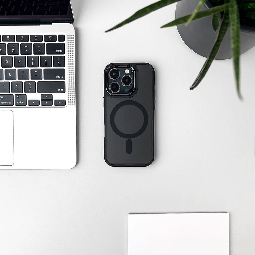 Fashion Case kompatibel med MagSafe til iPhone 17 Pro Max - sort