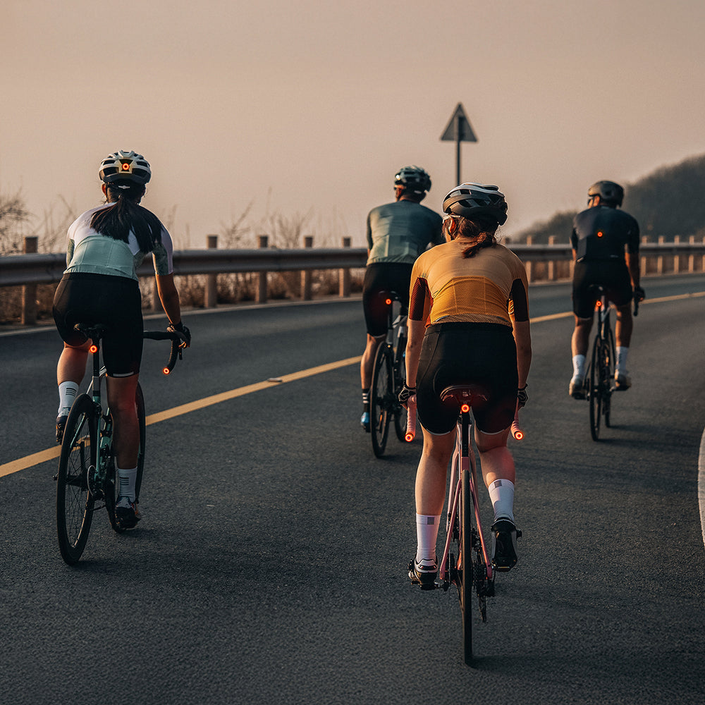 Wozinsky WIS-02 Vandtæt Smart Tail Light 1 pc - sort