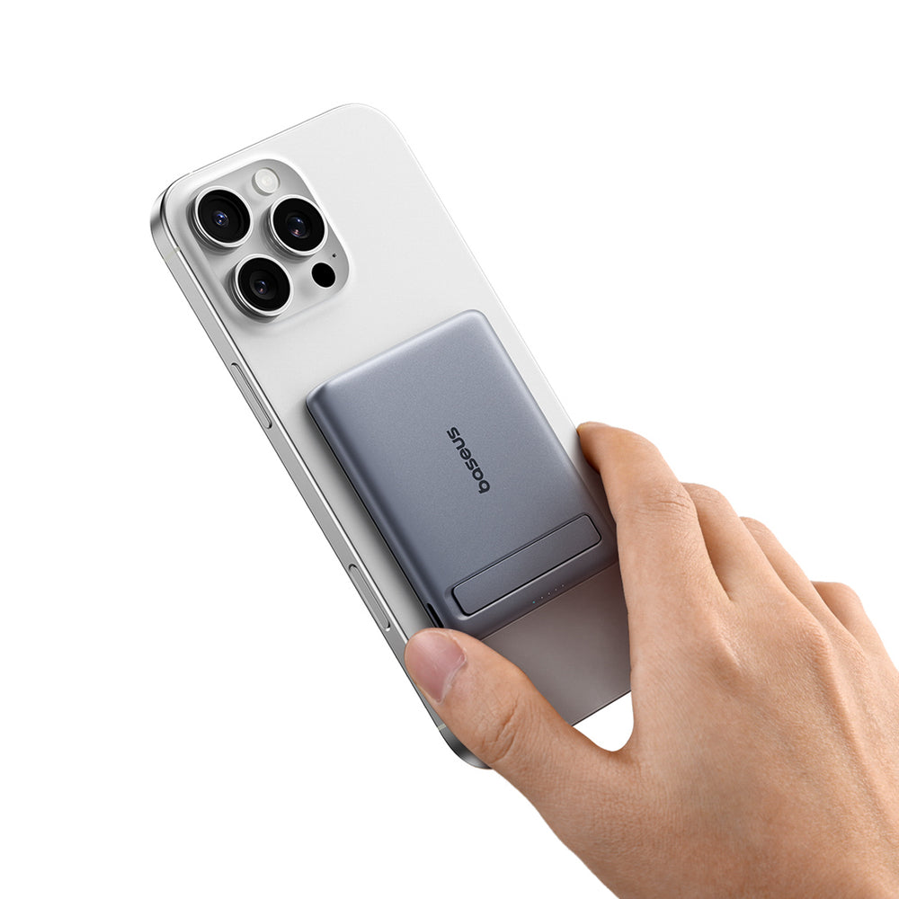 Baseus PicoGo AM31 Qi2 5000mAh 20W Ultra-Thin MagSafe Kompatibel Power Bank med Stativ og Baseus Simple USB-C 20cm Strikkede Kabel - Grå