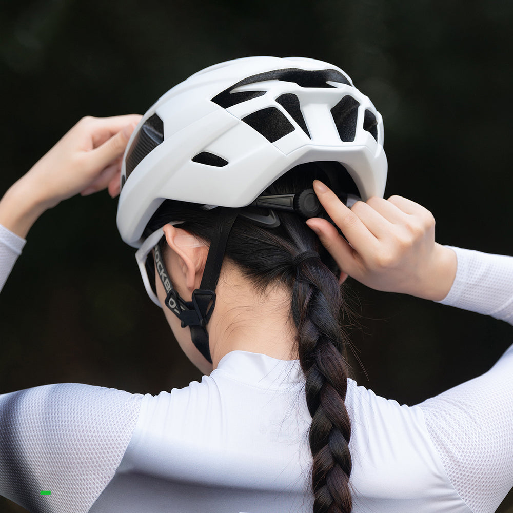 Rockbros LK-15 Carbon Fiber Bike Helmet 58-62cm - Lysgrå