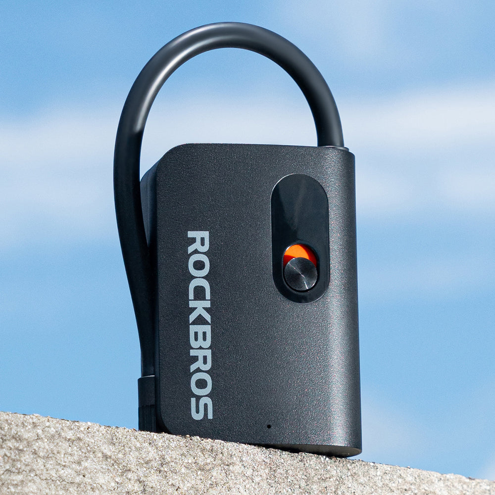 Rockbros L1 Mini trådløs pumpe 70 psi kompressor 200 mm Schrader slange længde - sort