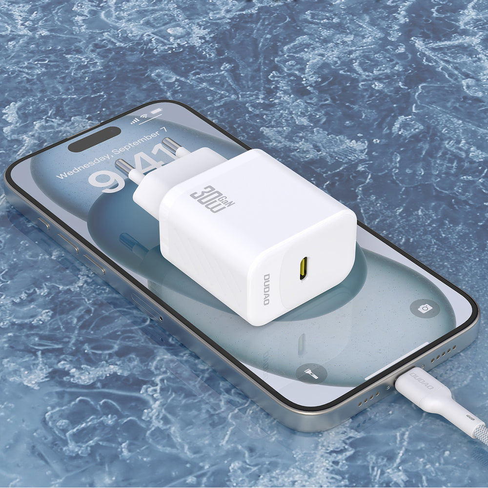 Dudao A27PCEU PD 30W GaN USB-C Wall Charger med USB-C kabel - hvid