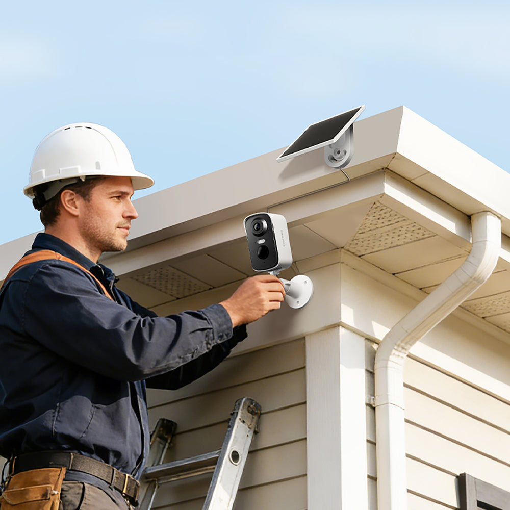Dreame Navo Care SE 1 Outcam outdoor camera with solar panel - white