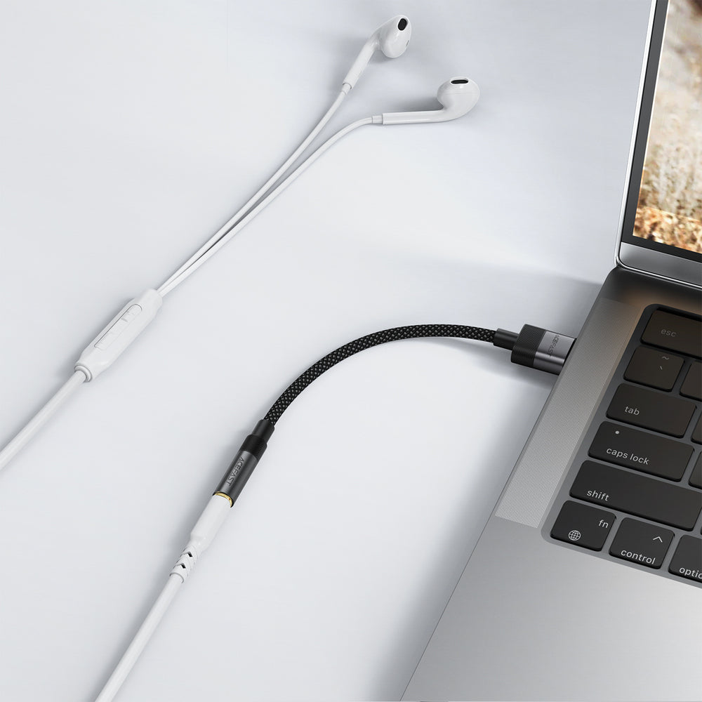 Acefast J13 USB-A to 3.5mm mini jack adapter - black