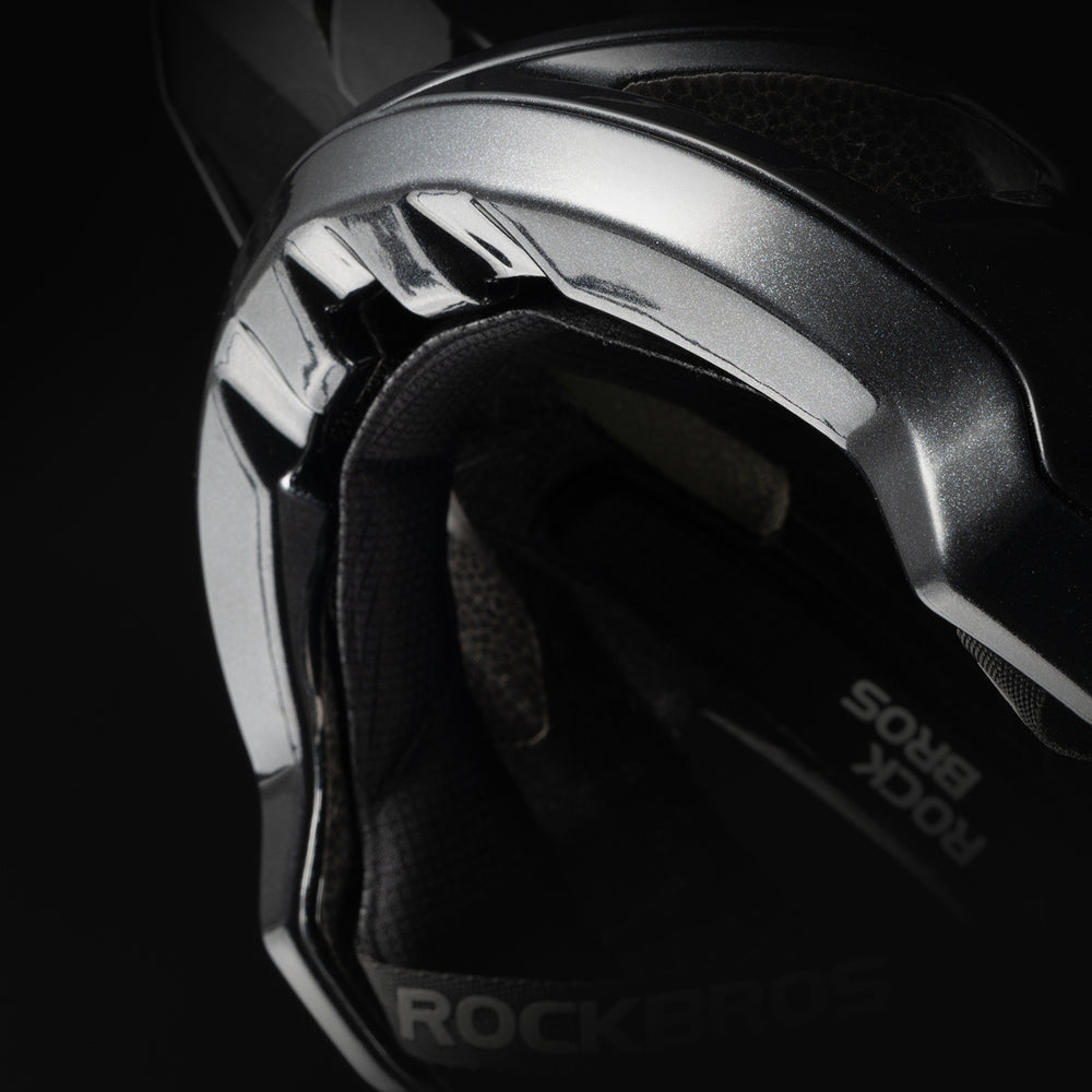 Rockbros LK-99 Mountain Bike Helmet with Adjustable Visor and Magnetic Closure 58-62 cm - Black