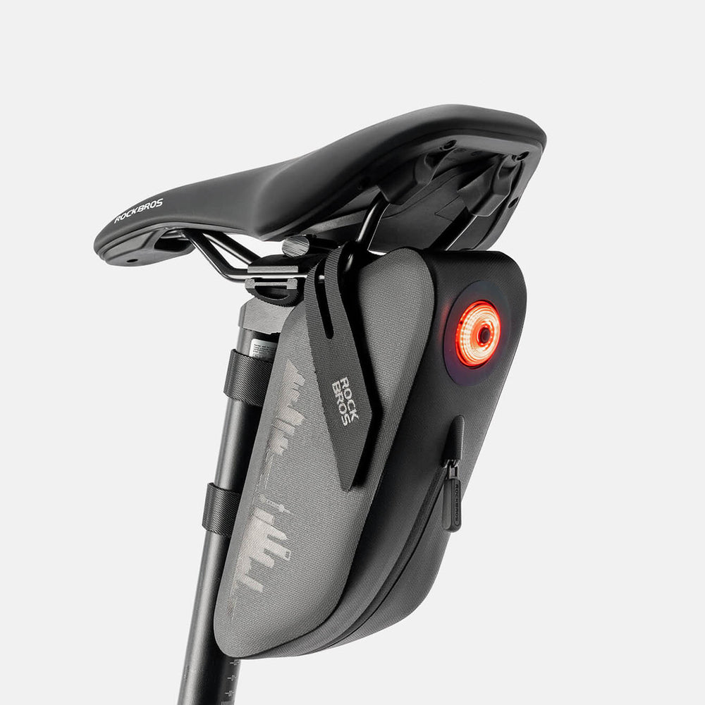 Rockbros AS-078-1 Bicycle Seat Bag with Smart Rear Light 0.8L - Black