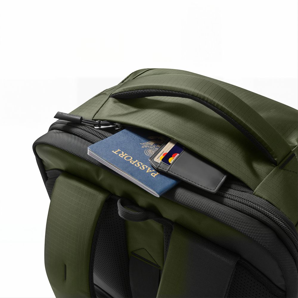 Tech-Protect Defender S70 RYANAIR & WIZZAIR 24L Laptop Backpack - Dark Green