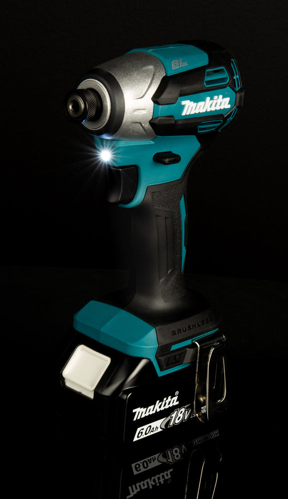 Makita DTD158Z Skruemaskine 18V Batteri og lader ikke inkluderet