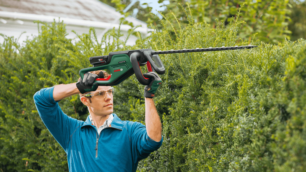Bosch UniversalHedgeCut 18V-50 Hæktrimmer Elektrisk 2800spm 50cm Klingelængde