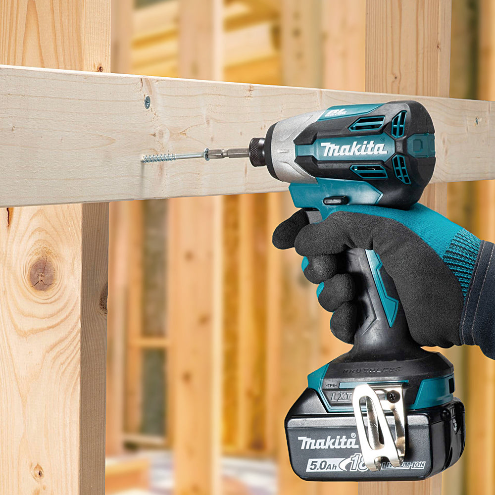 Makita DTD158Z Skruemaskine 18V Batteri og lader ikke inkluderet