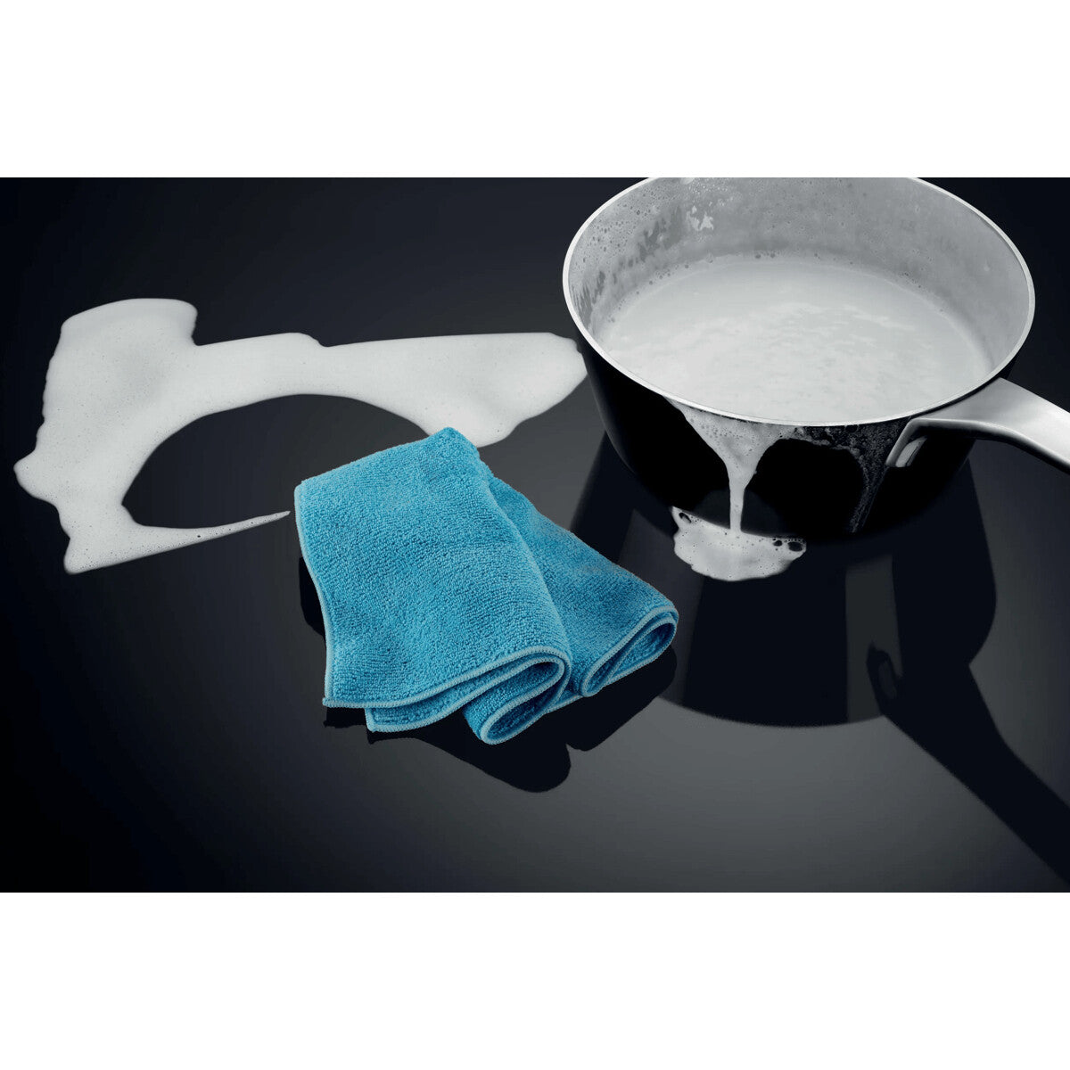 Electrolux LIT30230C Sort Indbygget 29 cm Zone induktionskogeplade 2 zone(s)