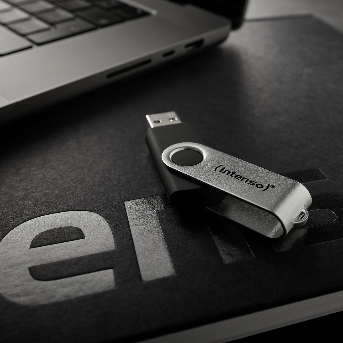 Intenso Pendrive 32GB Office Line USB 3.2, sort EU (3543480)
