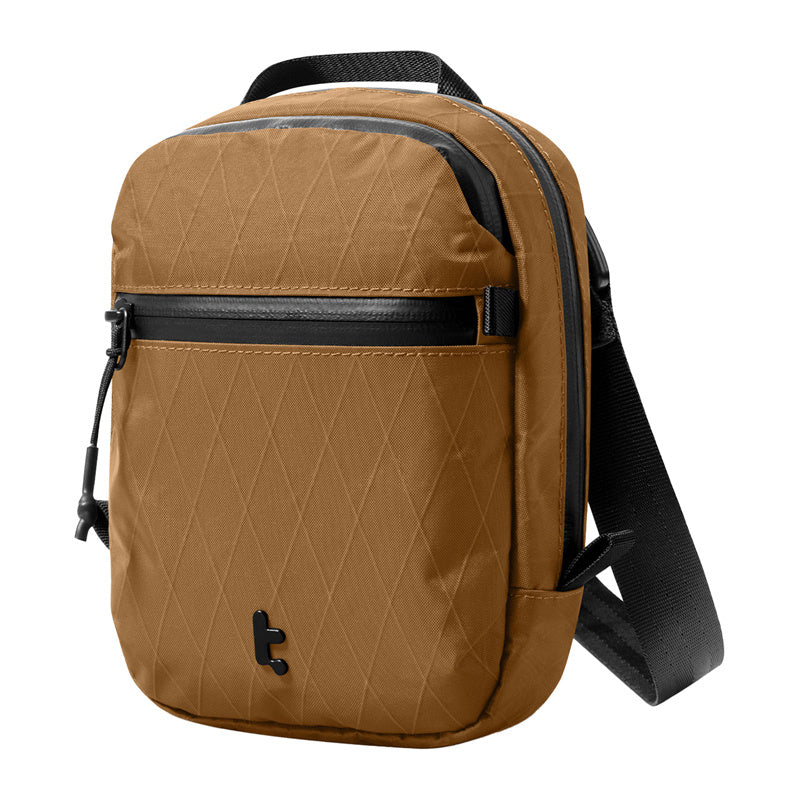 TOMTOC Aviator-T37 rejsepose med skulderrem X-Pac 1.3L (brun)