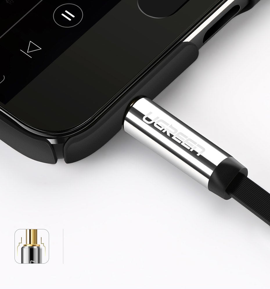 Ugreen fladkabelt lydkabel AUX 3,5 mm mini jack 1m sølv (10597)