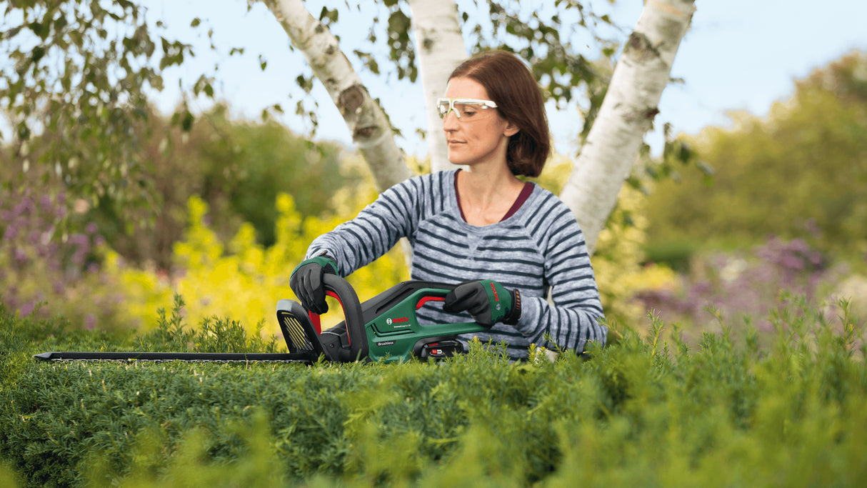 Bosch UniversalHedgeCut 18V-50 Hæktrimmer Elektrisk 2800spm 50cm Klingelængde