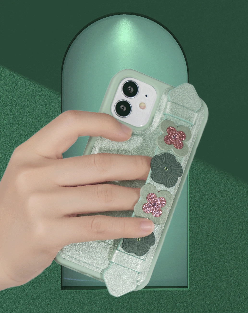 Kingxbar Sweet Series case dekoreret med originale Swarovski krystaller iPhone 12 mini sort