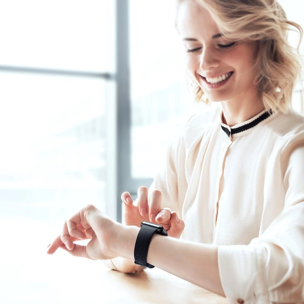 Baseus Slip-Thru rem band armbånd til Apple Watch 3/4/5/6/SE 38mm/40mm sort (LBWSE-01)