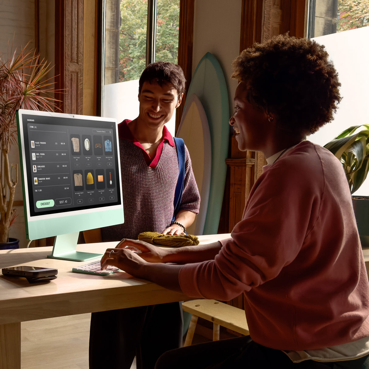 Apple iMac Apple M M4 59,7 cm (23.5") 4480 x 2520 pixel All-in-One PC 16 GB 256 GB SSD macOS Sequoia Wi-Fi 6E (802.11ax) Sølv