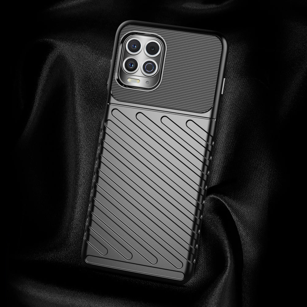 Thunder Case Flexible Tough Rugged Cover TPU Case til Motorola Moto G100 / Edge S sort