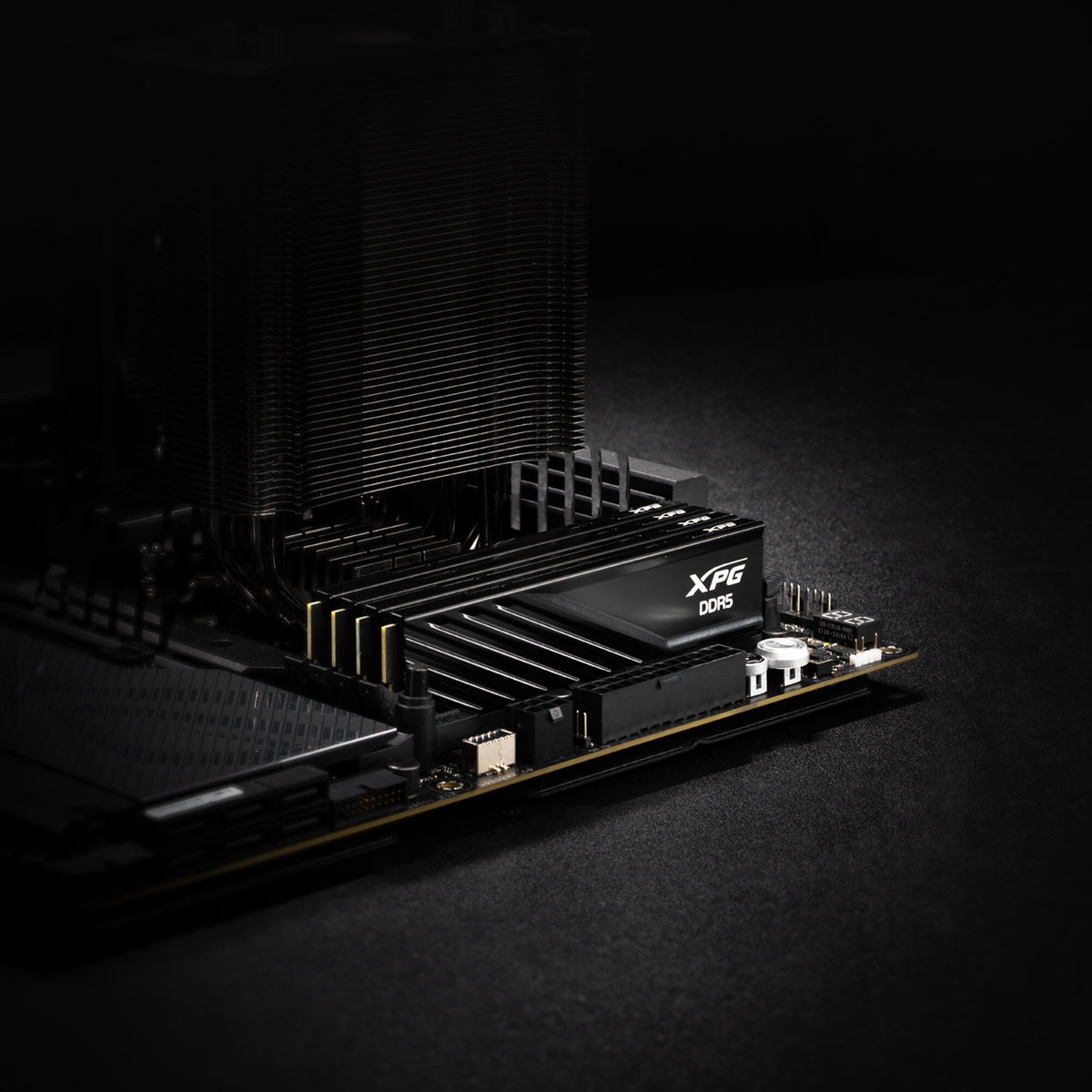XPG LANCER BLADE memory module 32 GB 2 x 16 GB DDR5 6000 MHz ECC