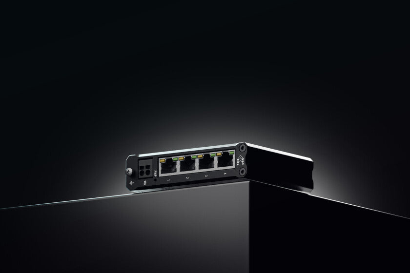 Teltonika TSW304 netværksswitch Gigabit Ethernet (10/100/1000) Strøm over Ethernet (PoE) Sort
