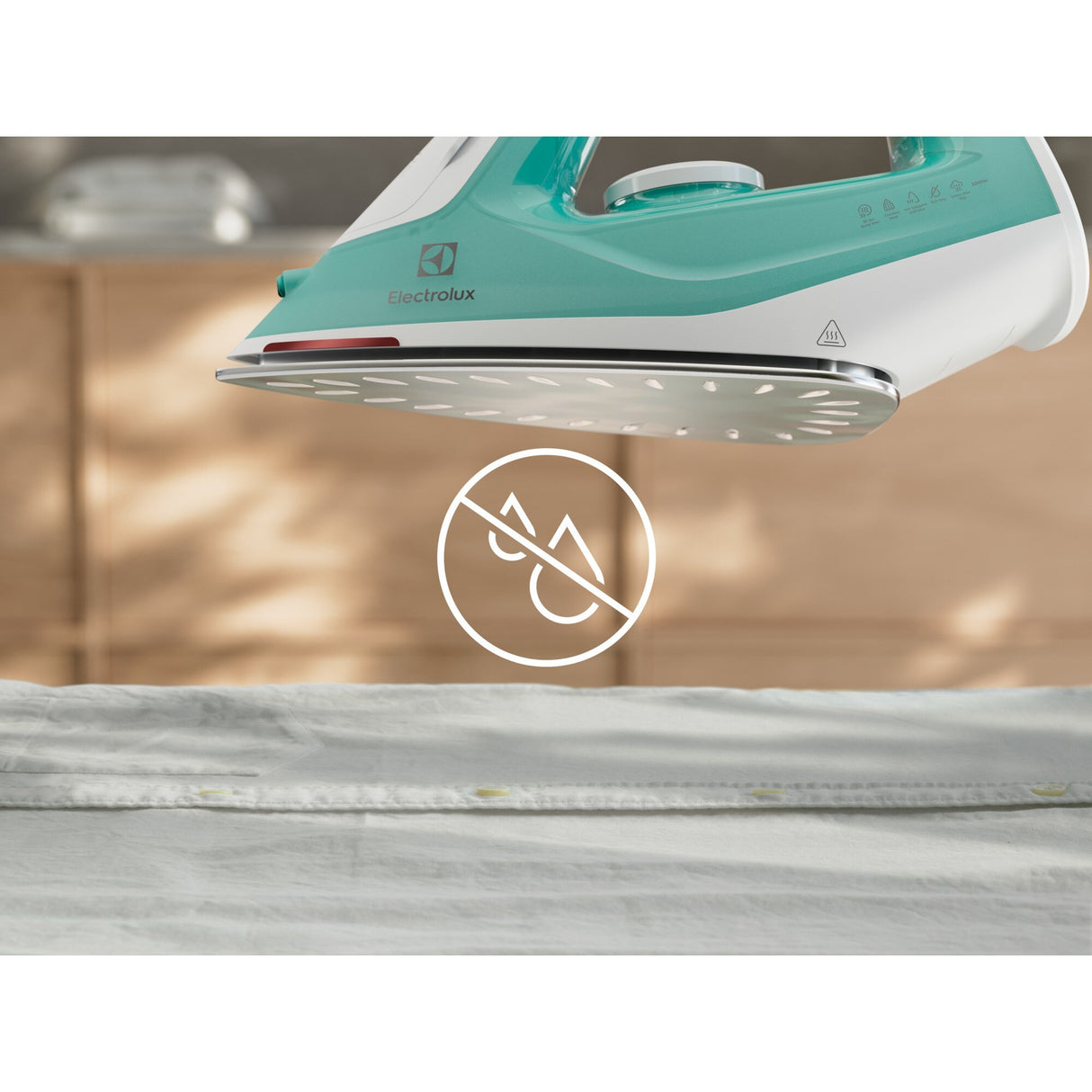 Electrolux E5SI2-2AM Dampstrygejern Rustfri strygesål 2200 W Turkisfarve, Hvid