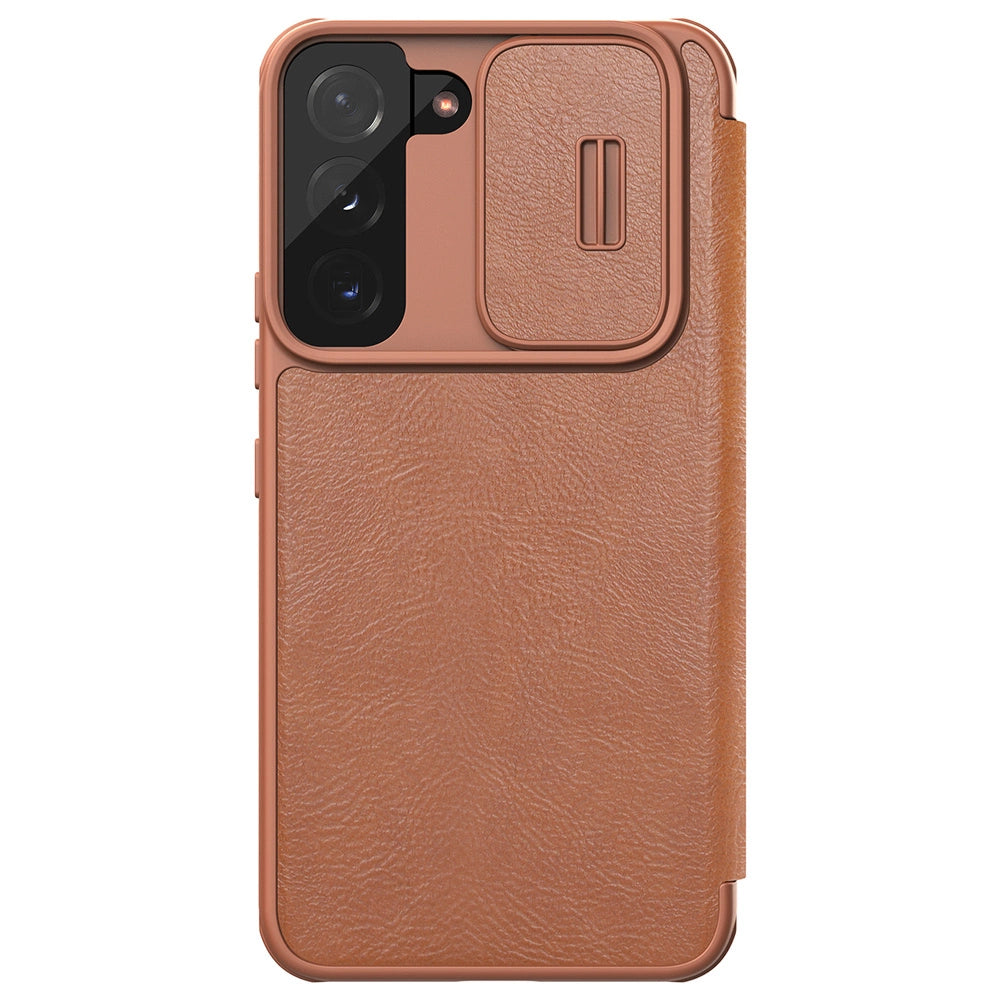 Nillkin Qin læder Pro Case Case til Samsung Galaxy S22+ (S22 Plus) Kamera beskytter Holster Cover Flip Case Brown