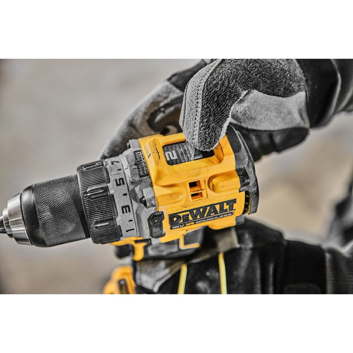 DeWalt DCD800NT-XJ 18V XR Bore-/skruemaskine Intet Batteri