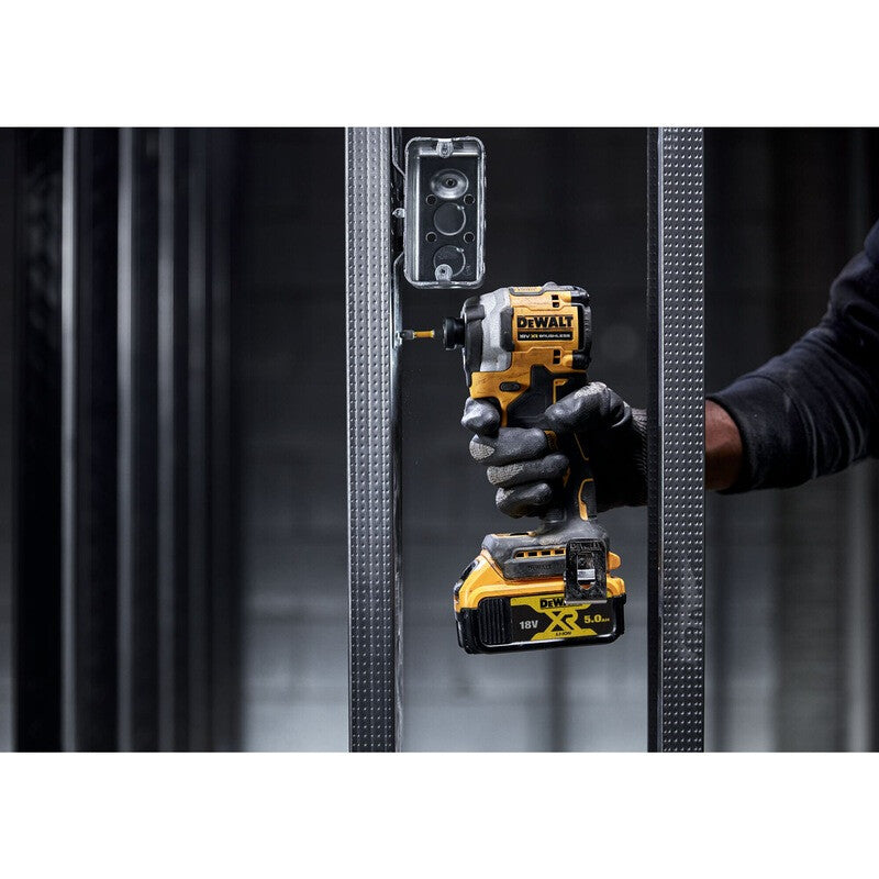 DeWalt 18V XR DCF850NT-XJ 1/4 Slagskruetrækker Intet batteri