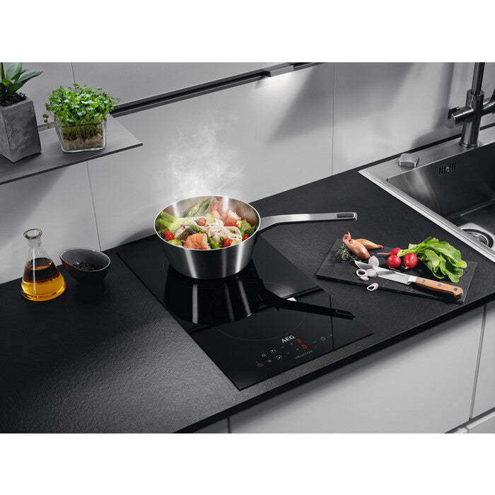 AEG IKB32300CB Sort Indbygget 30 cm Zone induktionskogeplade 2 zone(s)