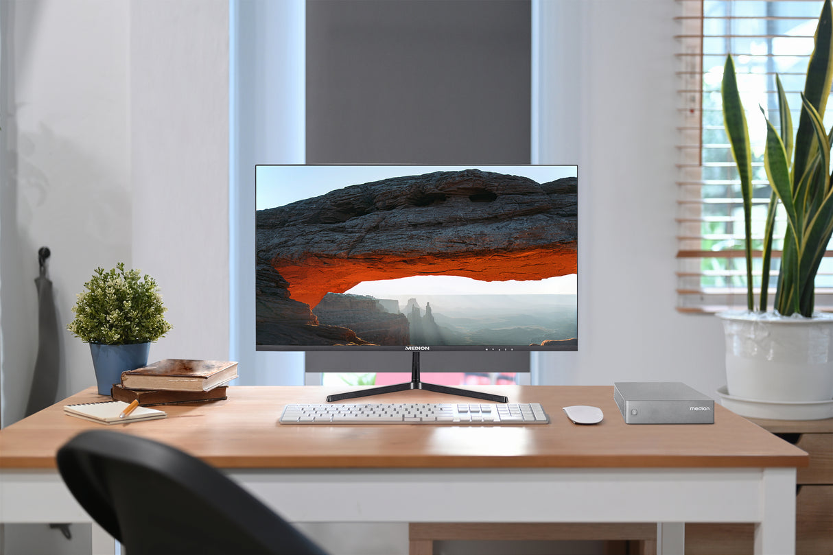 MEDION S06 MD35300 Intel® Core™ i5 i5-1335U 16 GB DDR4-SDRAM 512 GB SSD Mini PC Sølv