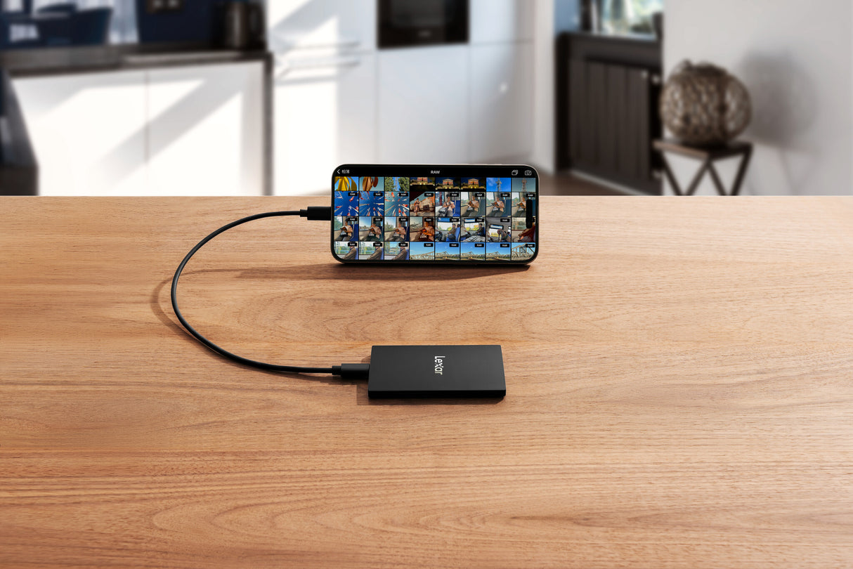 Lexar SL500 2 TB USB Type-C USB 3.2 Gen 2x2 Sort