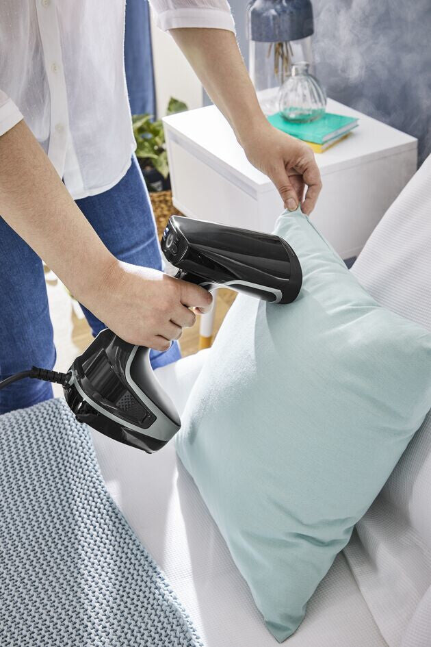 Tefal Acces Steam Force DT8270 Håndholdt beklædningsdamper 0,2 L 2000 W Sort